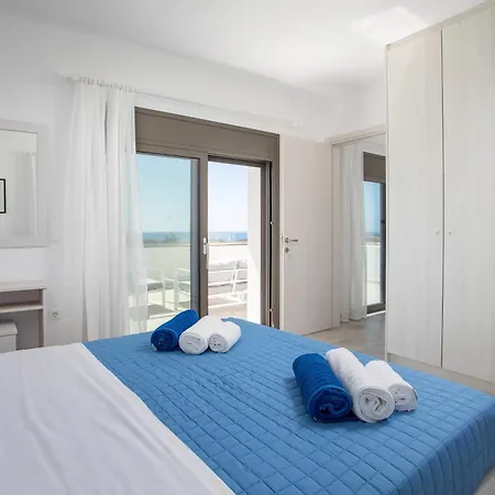 Villa Pearl Beachfront Gennadi